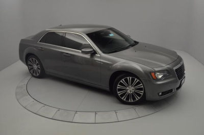 2012 Chrysler 300 S V6