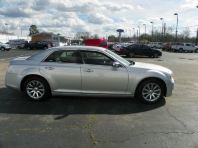 2012 Chrysler 300 300C