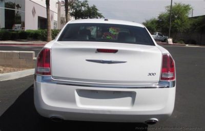 2012 Chrysler 300  Limited
