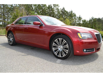 2012 Chrysler 300 S V6