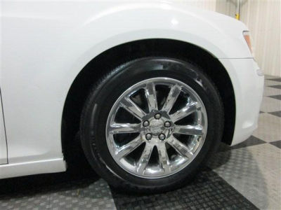 2012 Chrysler 300 300C