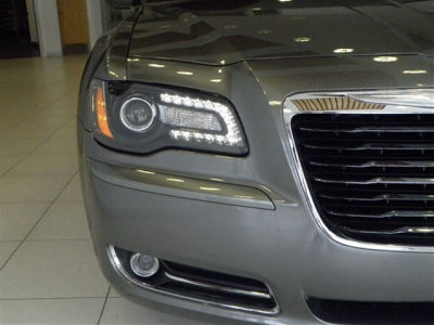 2012 Chrysler 300  S V6