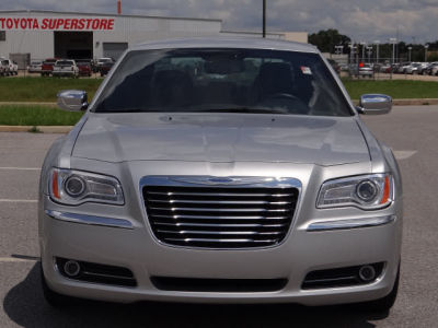 2012 Chrysler 300 Limited