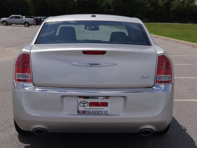 2012 Chrysler 300 Limited