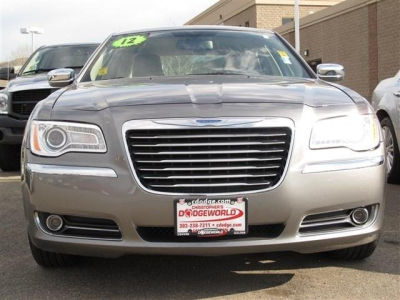 2012 Chrysler 300 Limited