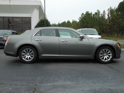 2012 Chrysler 300 Limited