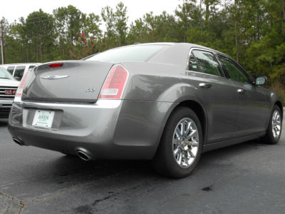 2012 Chrysler 300 Limited