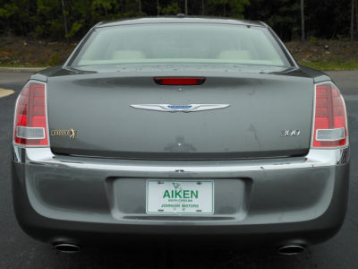 2012 Chrysler 300 Limited