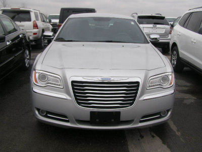 2012 Chrysler 300 Limited