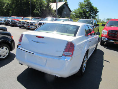 2012 Chrysler 300  Limited