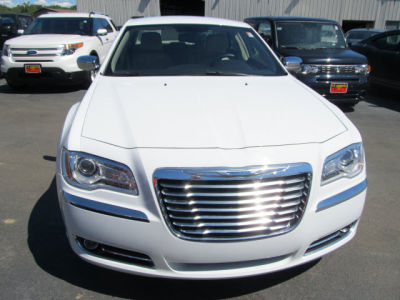 2012 Chrysler 300  Limited