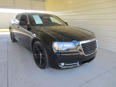 2012 Chrysler 300  S V6