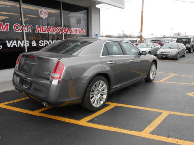 2011 Chrysler 300  Limited