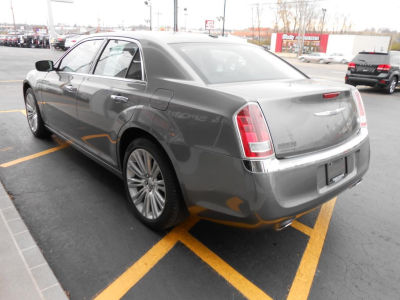 2011 Chrysler 300  Limited