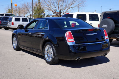 2012 Chrysler 300 Limited