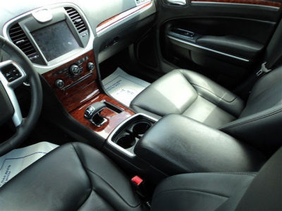 2013 Chrysler 300 Base