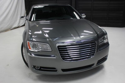 2012 Chrysler 300 Limited