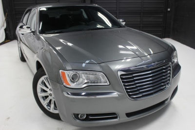 2012 Chrysler 300 Limited