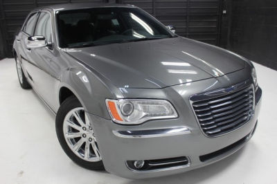 2012 Chrysler 300 Limited