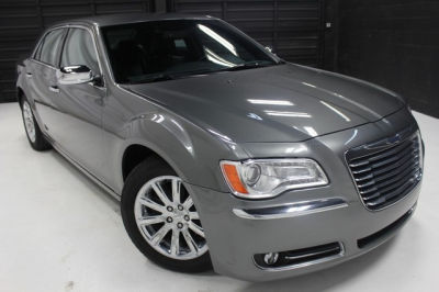2012 Chrysler 300 Limited
