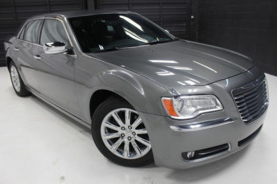2012 Chrysler 300 Limited