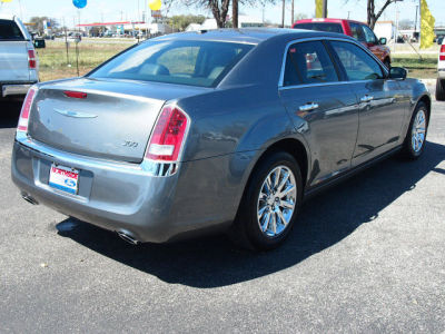 2012 Chrysler 300 Limited