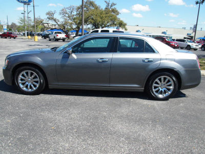 2012 Chrysler 300 Limited