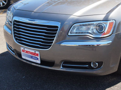 2012 Chrysler 300 Limited