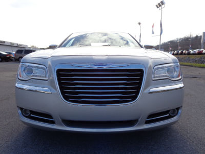 2012 Chrysler 300  Limited
