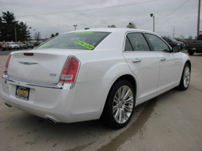 2011 Chrysler 300 Limited