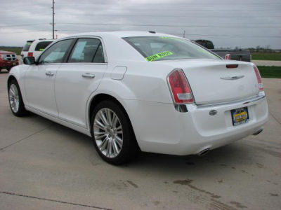 2011 Chrysler 300 Limited