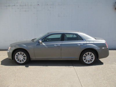 2012 Chrysler 300  Limited