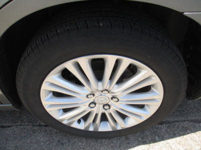 2012 Chrysler 300  Limited
