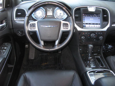 2011 Chrysler 300 Limited