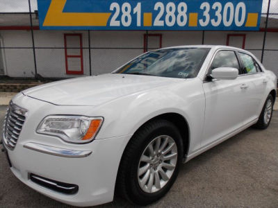 2013 Chrysler 300 Base