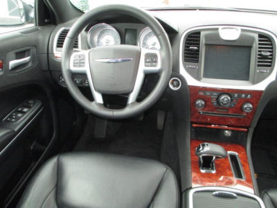2012 Chrysler 300 Limited
