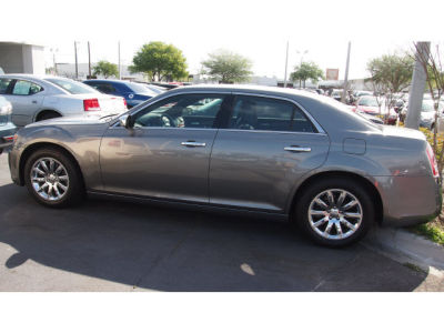 2012 Chrysler 300 Limited