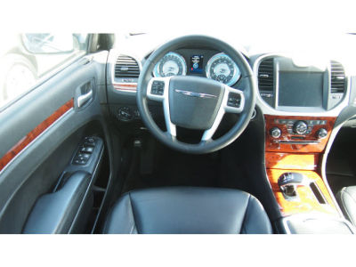 2012 Chrysler 300 Limited