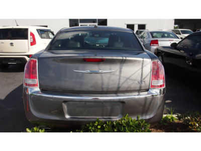 2012 Chrysler 300 Limited