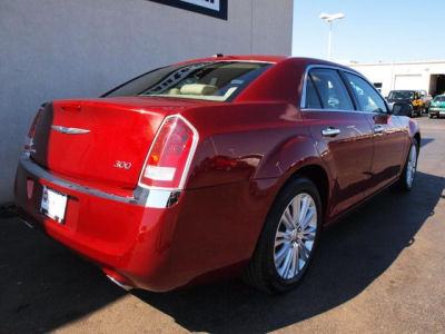 2012 Chrysler 300 Limited