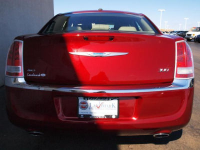 2012 Chrysler 300 Limited
