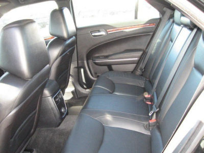 2012 Chrysler 300 Limited