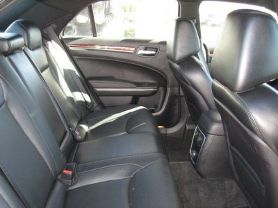 2012 Chrysler 300 Limited