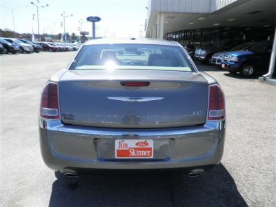 2012 Chrysler 300 Limited