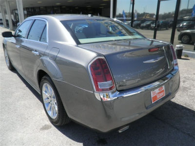 2012 Chrysler 300 Limited