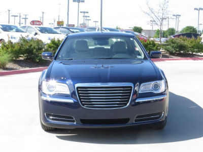 2013 Chrysler 300 Base