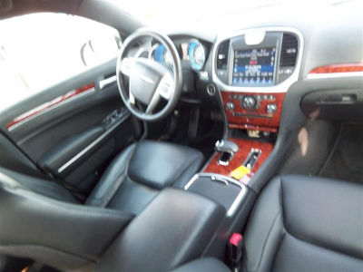 2012 Chrysler 300 Limited