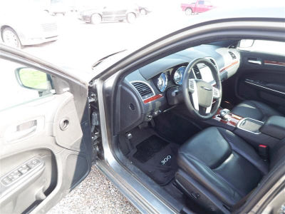 2012 Chrysler 300 Limited