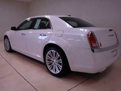 2012 Chrysler 300  Limited