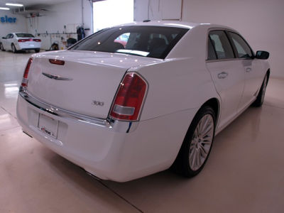 2012 Chrysler 300  Limited